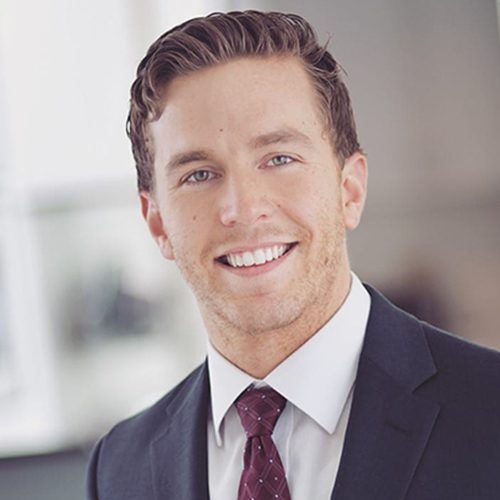 headshot picture of luke miller