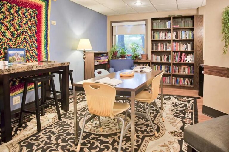 Pride-Institute-18-2