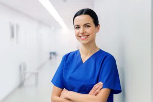 an addiction treatment specialist prepares to administer suboxone 